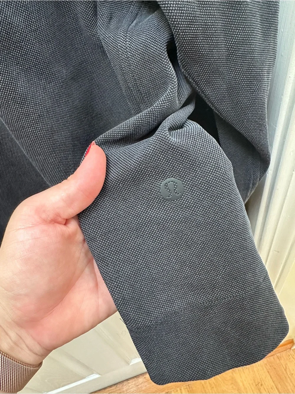 lululemon athletica relaxed fit